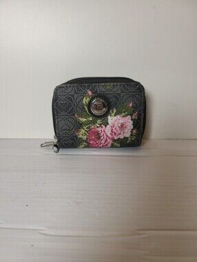 Stone Mountain Hearts Desire Bonded Black Leather  Wallet Card Holder